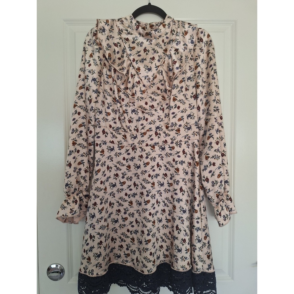Laura Ashley‎ &urban outfirs floral vintage dress size M